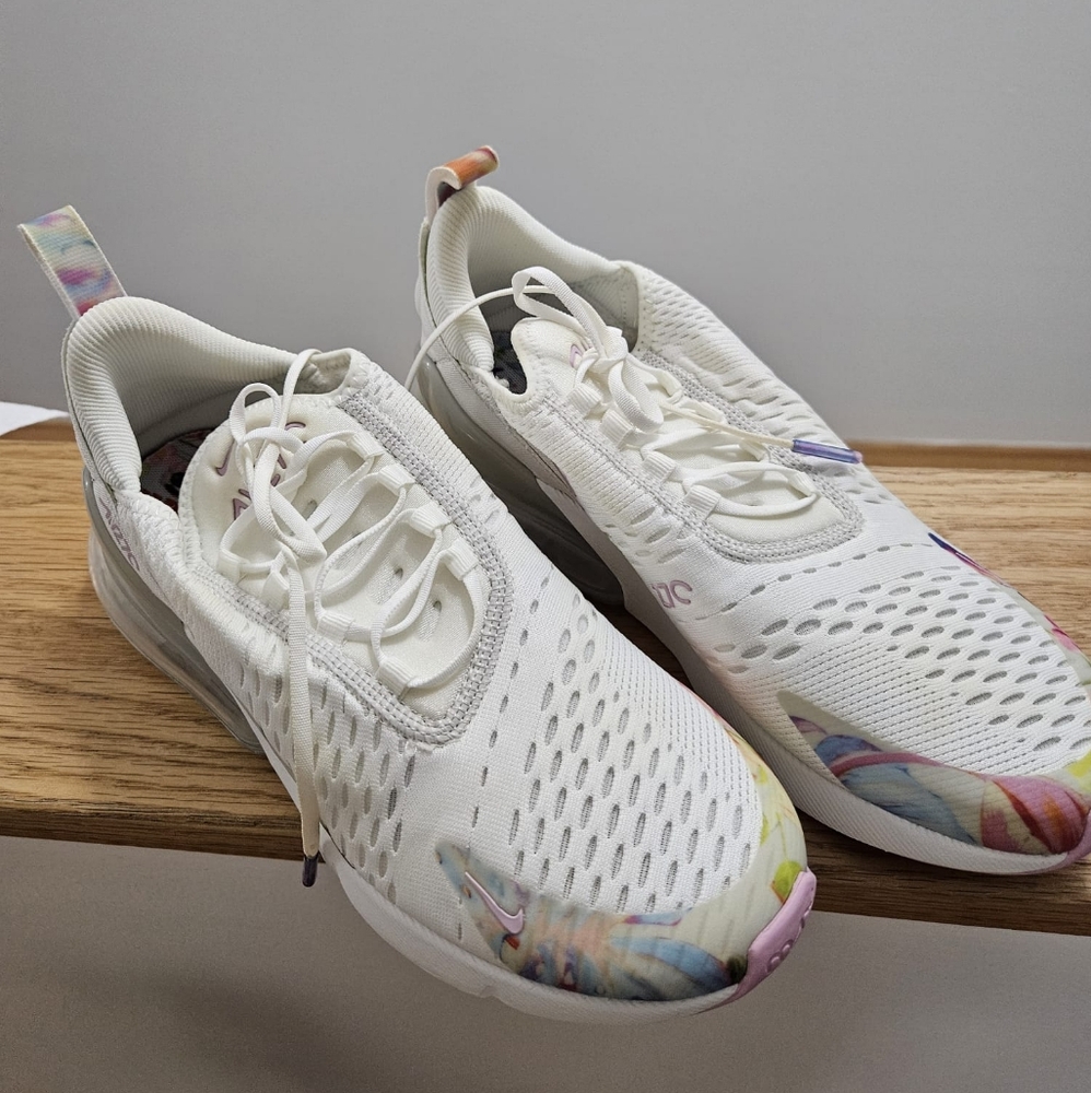 Women's Nike Air max 270 Shoes